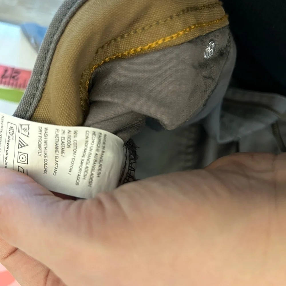 G.H. BASS & CO. 40W 30L Gray Cargo Pants